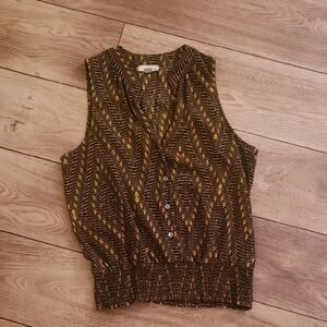 Woman's Work Casual Sleevless Top